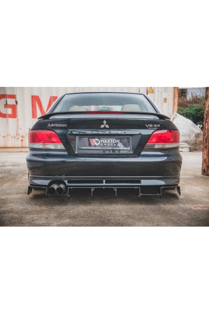 Maxton Design "Racing" zadní difuzor pro Mitsubishi Galant Mk8