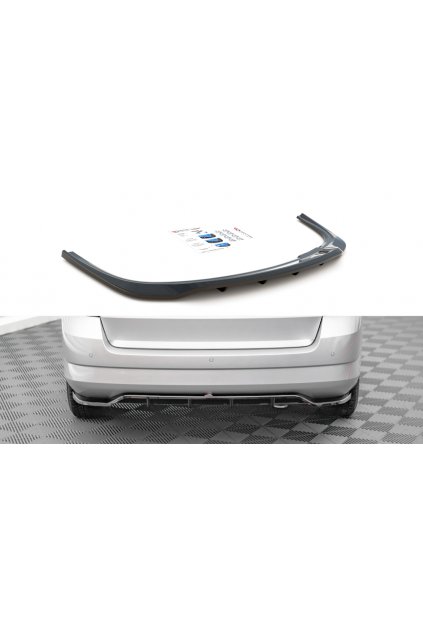 Maxton Design středový spoiler pod zadní nárazník s žebrováním pro Škoda Fabia Mk3, carbon-Look