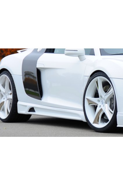 Rieger boční práh mont. strana levá pro Audi R8 42 kupé, spyder, r.v. 04/07-, plast ABS bez povrchové úpravy, s prolisem a výřezem