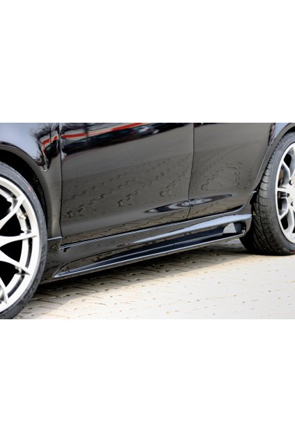 Rieger boční práh mont. strana levá pro Opel Corsa D 5-dvéř. vč. faceliftu, r.v. 01/11-, 07/06-12/10, plast ABS bez povrchové úpravy, s prolisem a výřezem