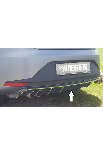 Rieger vložka zadního nárazníku pro Seat Leon FR 5F 3-dvéř. (sc), 5-dvéř. před faceliftem, plast ABS lakovaný do černé lesklé barvy, pro dvojitou koncovku vlevo
