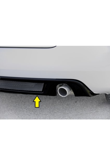 Rieger vložka zadního nárazníku (GBL-55268) pro Audi A4 8H kabriolet, plast ABS lakovaný do černé lesklé barvy