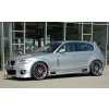 Rieger boční práh mont. strana levá pro BMW řada 1 E87 4-dvéř., sedan vč. faceliftu, r.v. 04/07-08/11, 09/04-03/07, plast ABS bez povrchové úpravy, s prolisem, s prolisem a dvěma výřezy