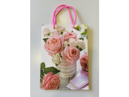 Dárková taška s motivem květů 24 x 18 cm