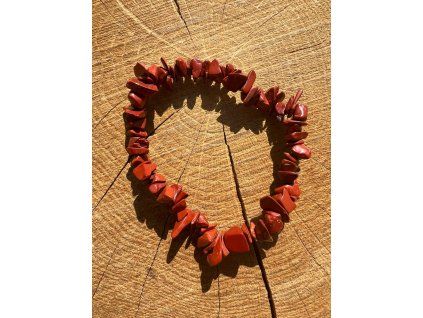 cerveny jaspis naramek