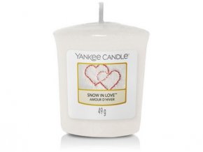 Vonná votivní svíčka Yankee Candle Snow in Love 49 g