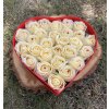 Krabička ve tvaru srdce s 27 mýdlovými růžemi 1ks