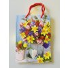 Dárková taška s motivem květů 24 x 18 cm