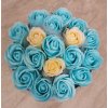 Dárkový box z mýdlových květů - 18 modro-krémových růží