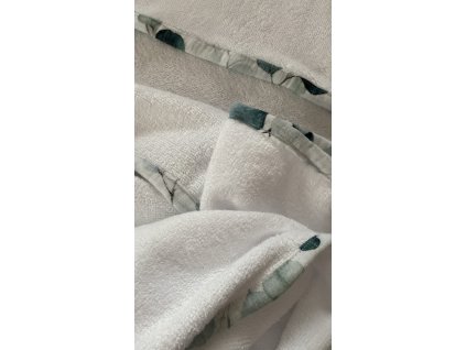 D1433D5E A9FF 4D4E AB96 1C19CB3C69EA