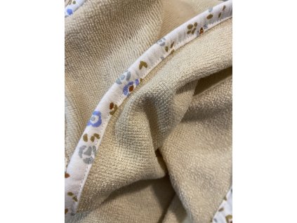 Osuška z bambusového froté béžová s hnědo-modrými vzory