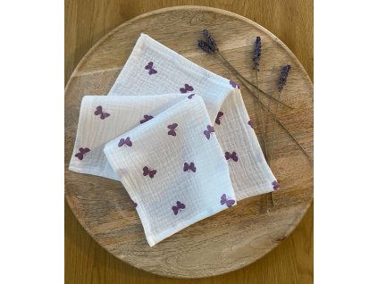 Slintáček- fialoví motýlci