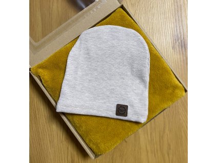 Dárková krabička s osuškou a čepicí