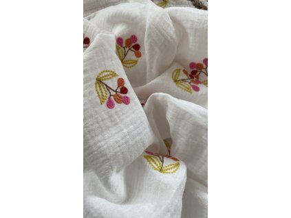 Kruhová šála-poupátka