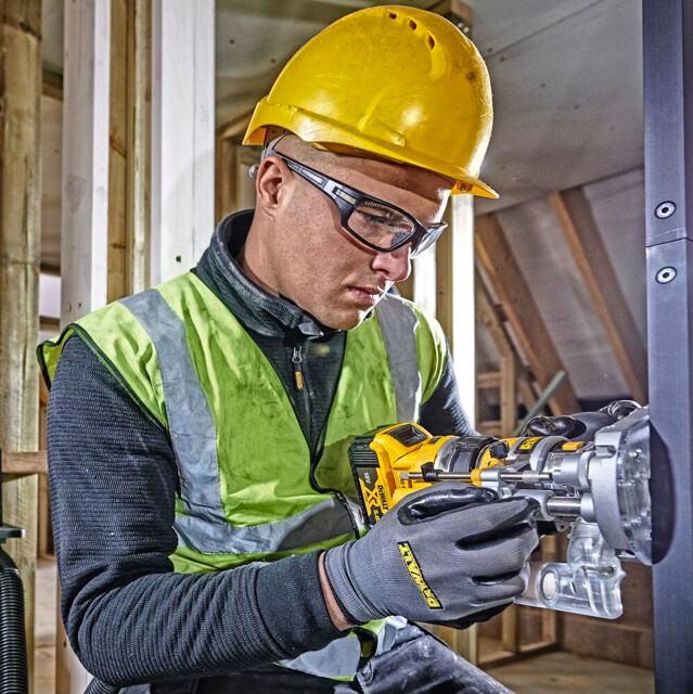 DeWALT DCW604 + Tstak (verze bez aku) aku frézka s ponornou základnou Obrázek