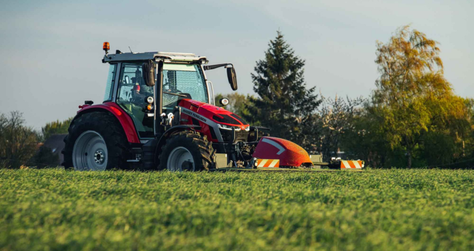 Nové obraceče Alpine a modernizované žací lišty posilují sortiment Massey Ferguson