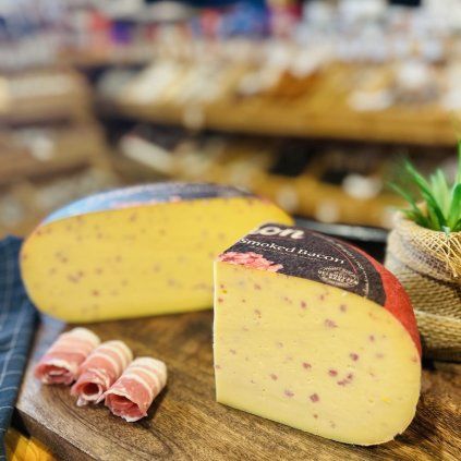 Basiron Smoked Bacon – holandský syr s údenou slaninou