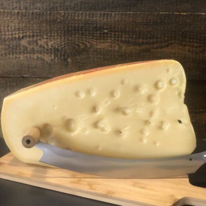 emmentaler mild classic svajciarsky syr aop