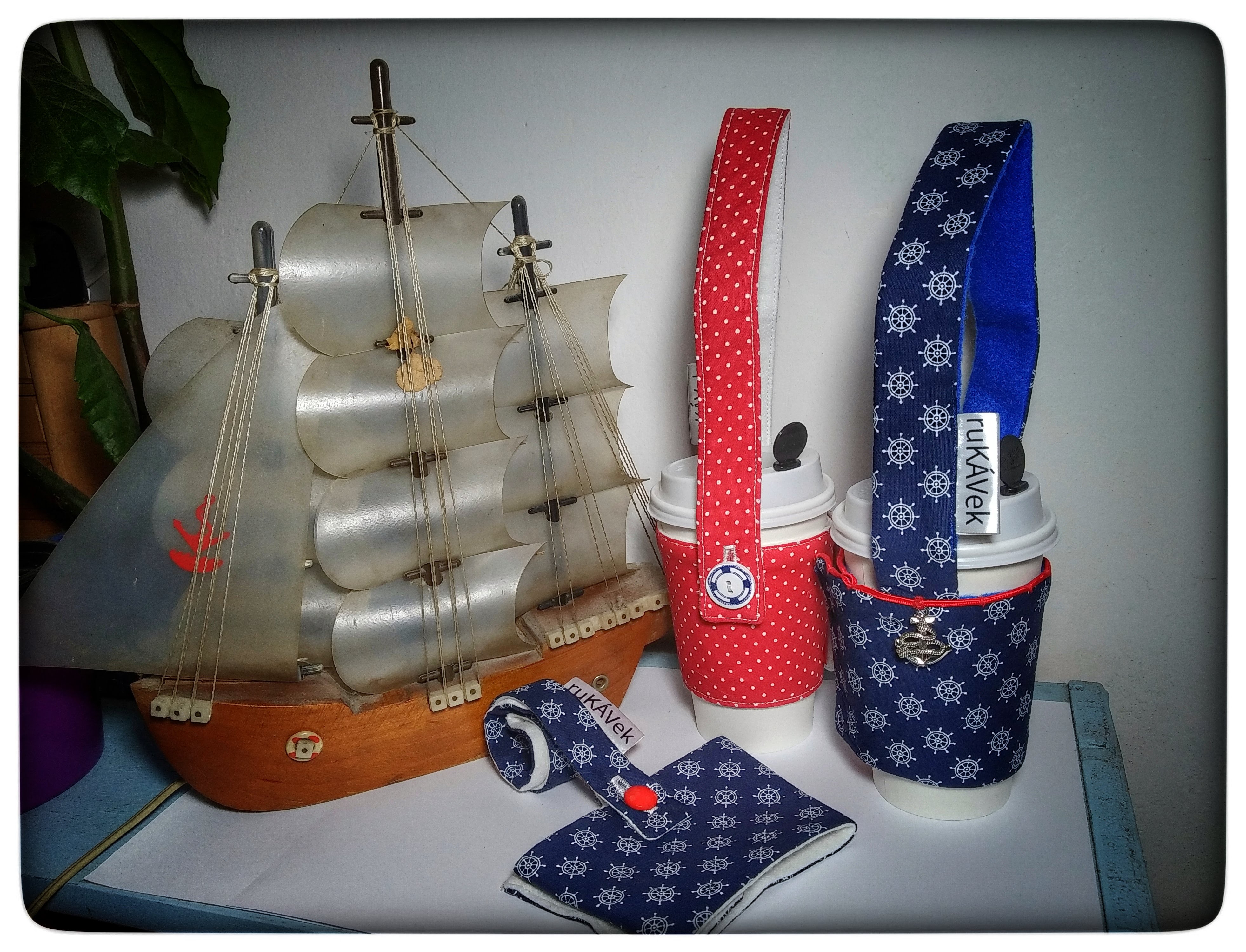 Námořnické ruKÁVky aneb Den světového námořnictva, který nebyl