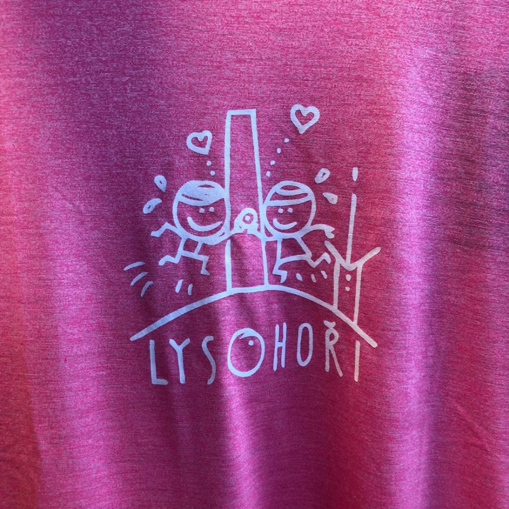 Lysohoři triko -tmavě  růžové - Zamilovaní,  poslední emko