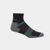 001120 BK 01 active mid sock black 2