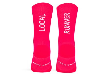 Calcetines Running LOCAL RUNNER Coral Neon Antiampollas tecnicos y Transpirables Pacific and Co. atras