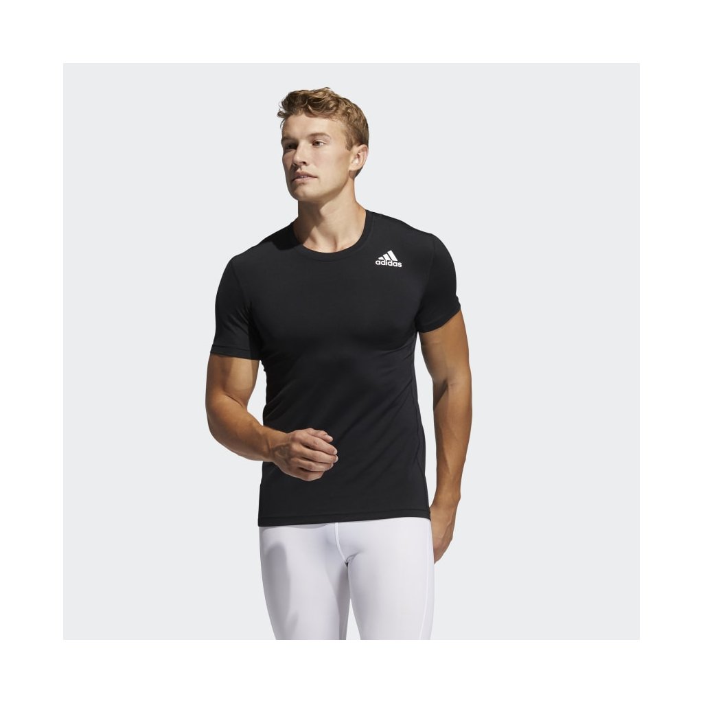 embrague Primero Carnicero Techfit Compression Short Sleeve T-shirt - All Runners Are Beautiful