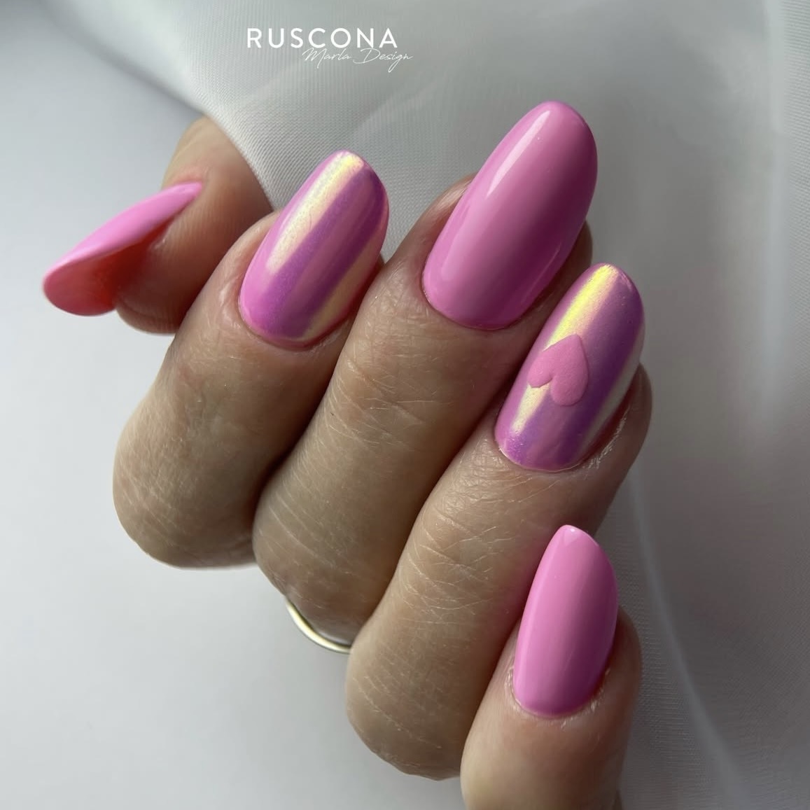 Trendige Valentinstag-Nägel 2026 + Anleitung für minimalistische Valentinstag-Nägel