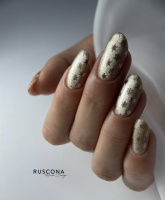  zlaté třpytivé gelové nehty s hvězdami