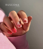  mléčně červené gelové nehty s rty