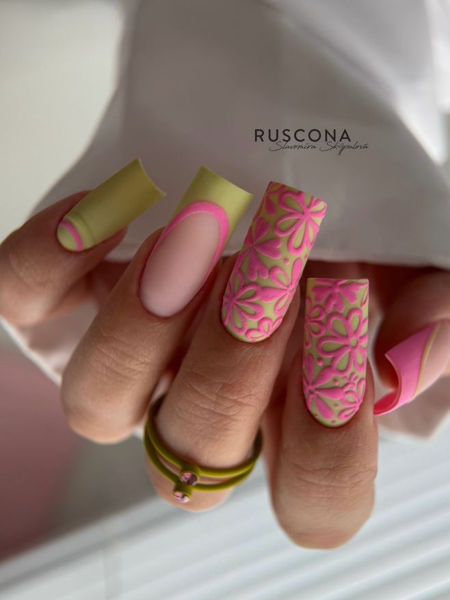 Nejde nemilovat. 🫶🏻🫶🏻🫶🏻 Donut Mania & PS : Olive You #rusconacz #nails #summernails #gelpolish #donutmania