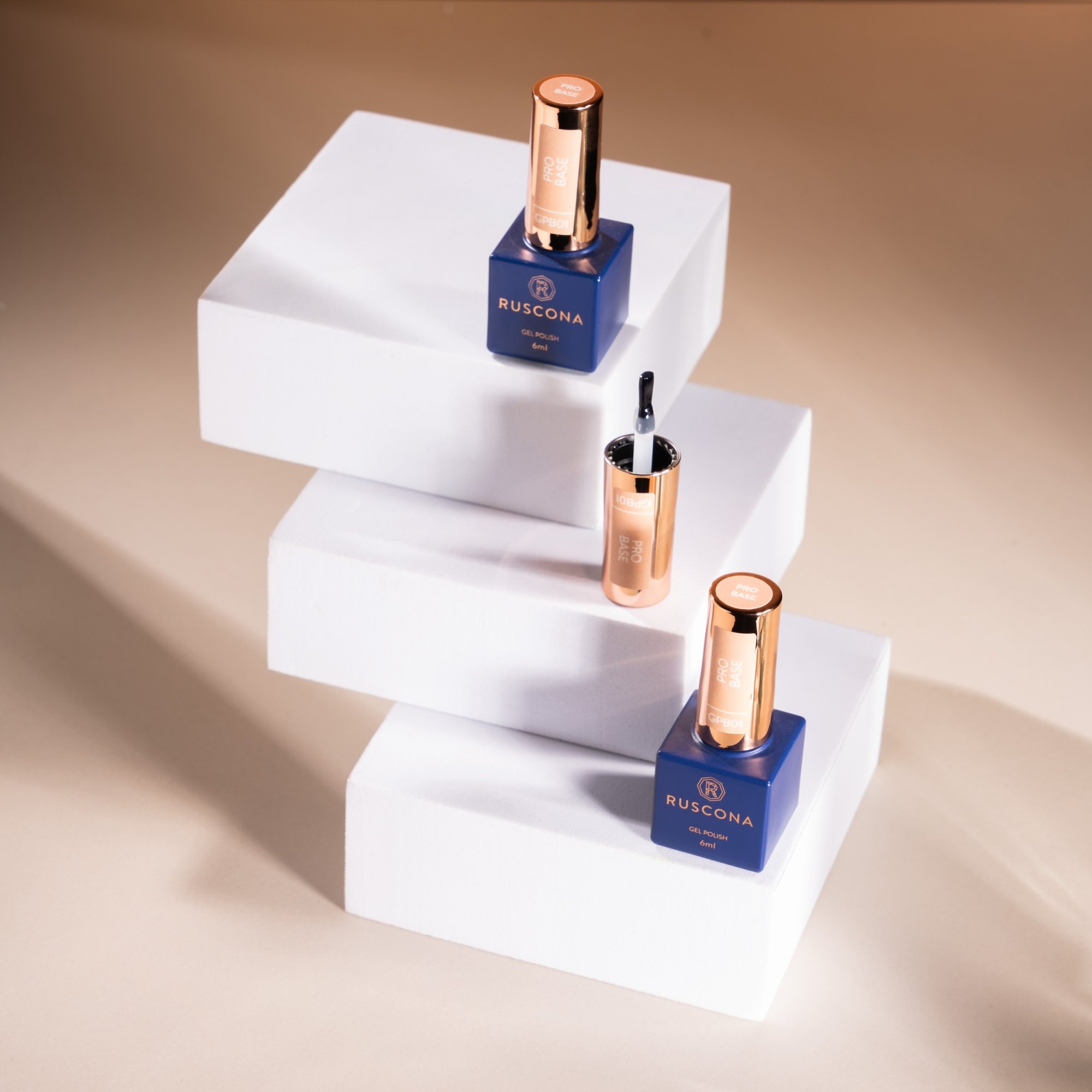 Techniken der Nagelmodellage für Anfänger: Wie startet man mit der Gelmodellage?