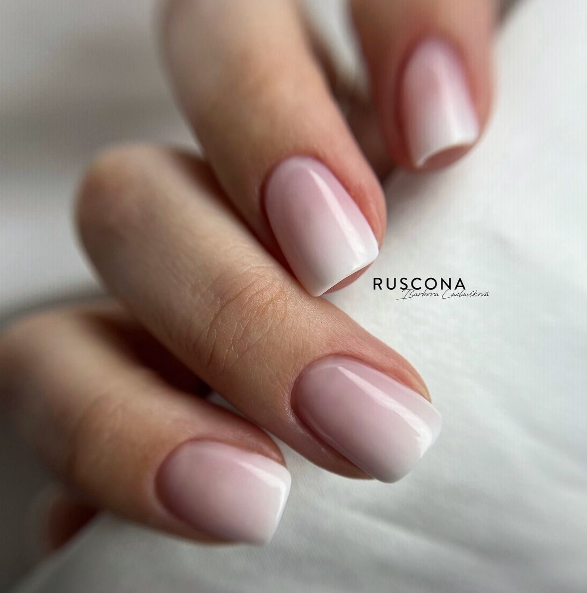 Möchten Sie gesunde und schöne Nägel haben? Wir beraten Sie, wie Sie das schaffen können.