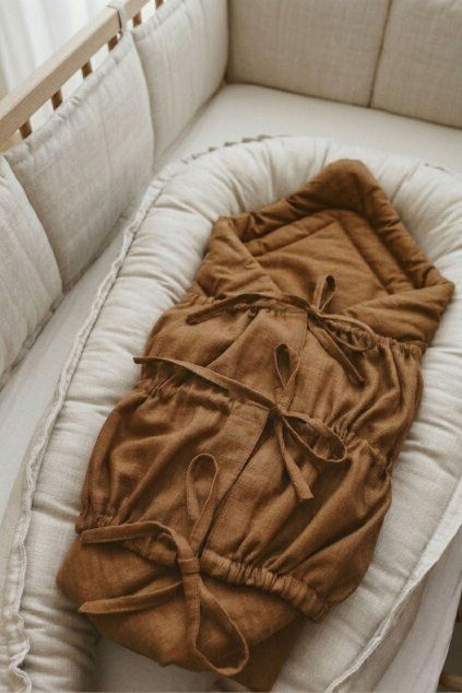 SET 2v1 | 3-mašľová zavinovačka KARAMEL + hniezdo NATURAL