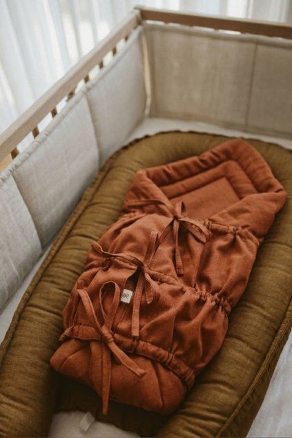 SET 2v1 | 3-mašľová zavinovačka TEHLOVÁ + hniezdo KARAMEL