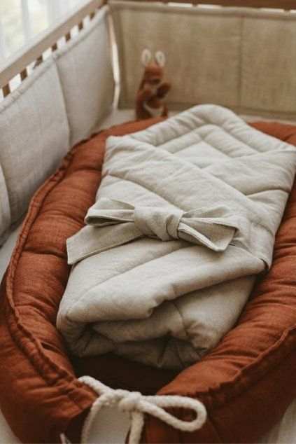 Bundle Deal | 1-Bow Linen Swaddle NATURAL + Baby Nest RUST