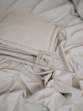 Ľanové mantinely, natural béžová.