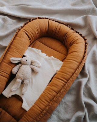 Hniezdo, kde sa všetko začína 🤍 Keď príde domov to najmenšie stvorenie, hľadáme preň miesto, kde bude v bezpečí, kde si...