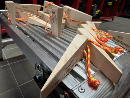 Sada 20 klínků s gravírováním