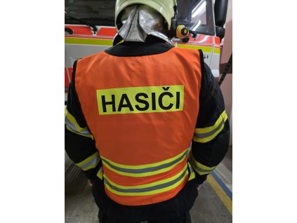 Reflexní vesta přes hlavu