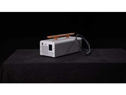Fast Charger 7 kW (Variant Spojené štáty / Kanada)