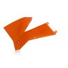 Bočné kryty chladičov pre KTM EXC125/05-07, EXC200/05-07, EXC250/05-07, EXC300/05-07, EXC-F250/05-07, EXC-F400/05-07, EXC-F525/05-07, MXC300US/05, SX125/05-06, SX250/05-06, SX-F250/06, SX-F450/05-06, SX-F525/05-06