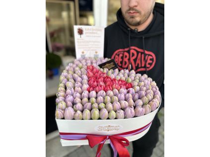 Luxury Tulip Arrangement – 1098