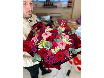 Kytice Královská vášeň