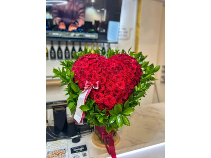 3D Heart Rose Bouquet