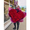 Гігантський букет у формі серця