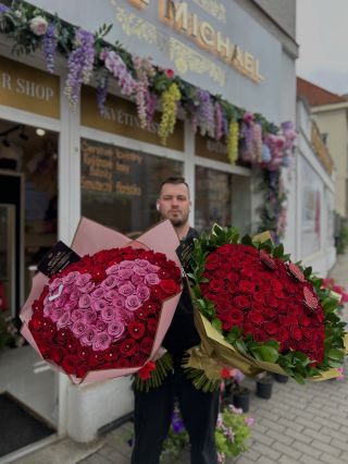 Tak pro koho? 👀🌹💐 #goat www.ruzemichael.cz