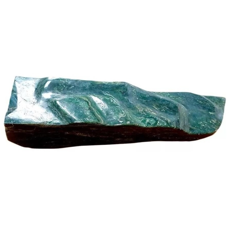 Jadeit: vlastnosti, barvy, úpravy a péče (prakticky pro šperky)