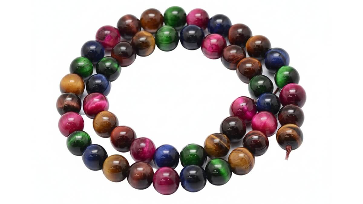 Korálky z barveného tygřího oka – detail barvy a odlesku