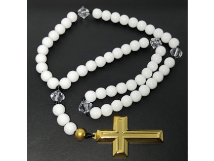 Růženec do auta se Swarovski z bileho jadeitu a chirurgicke oceli
